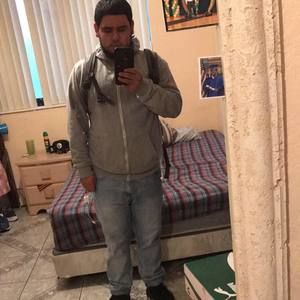 Meet your Posher, Roseel